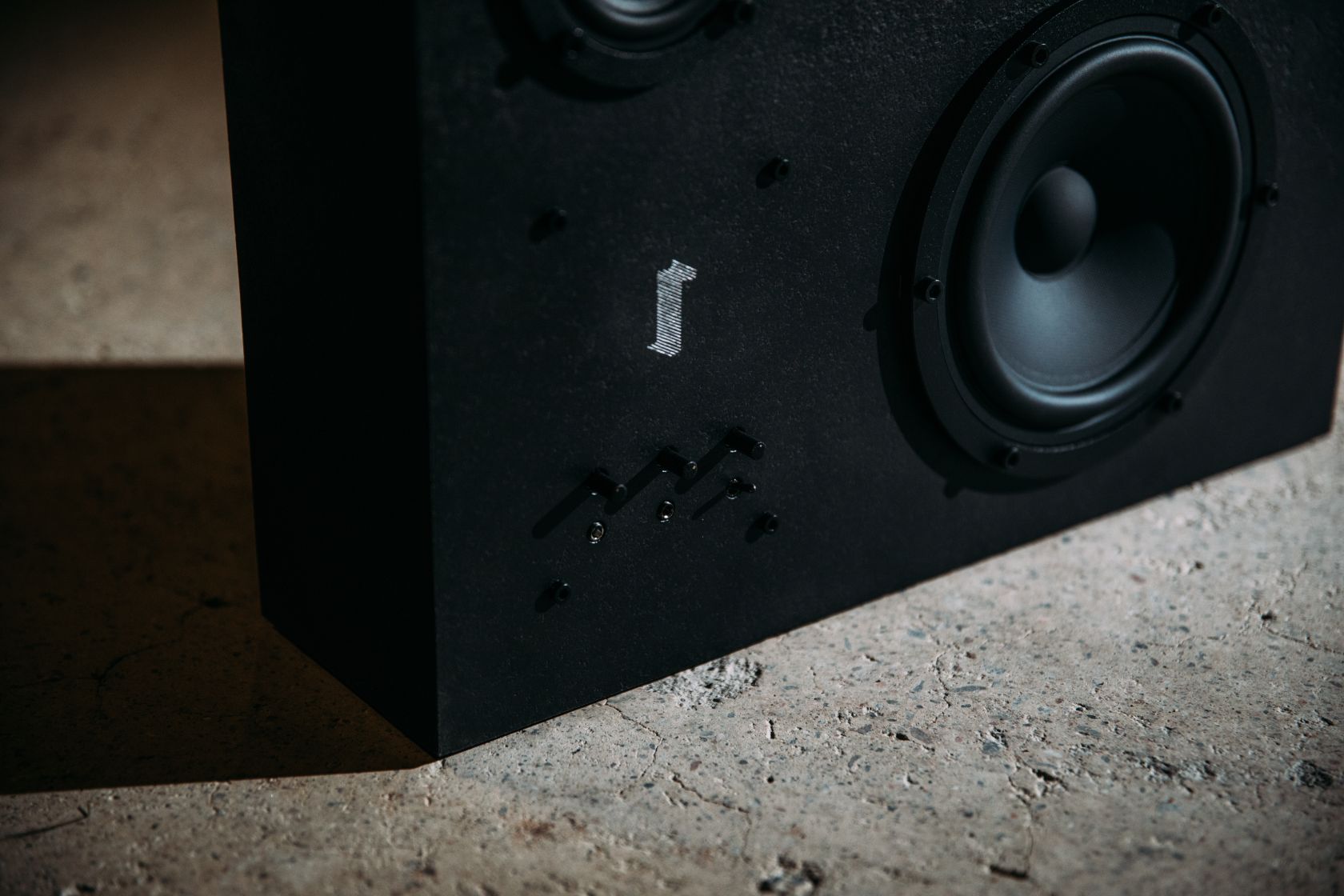 Stahl Lautsprecher Transparent