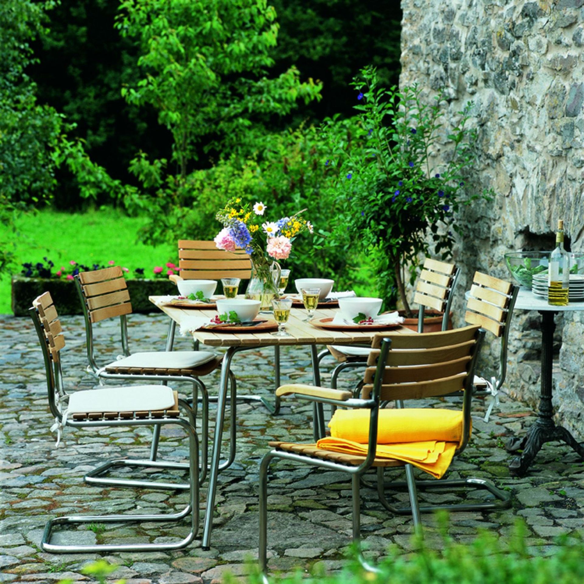 S 40 / S 40 F Gartenstuhl Freischwinger Thonet