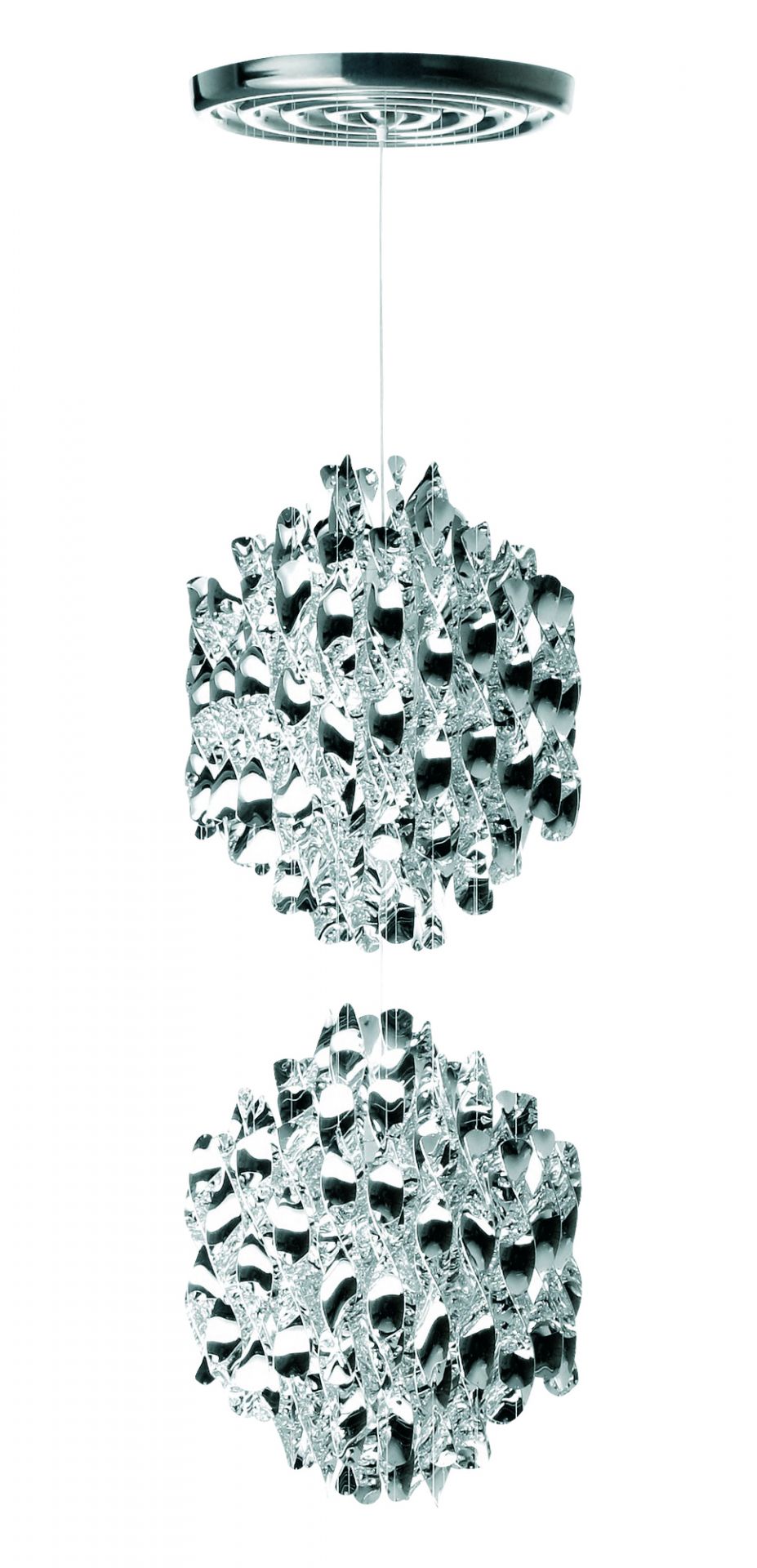 Silberne Spiral Pendelleuchte von Verpan, modernes Design mit reflektierenden Elementen für Wohnraumbeleuchtung.