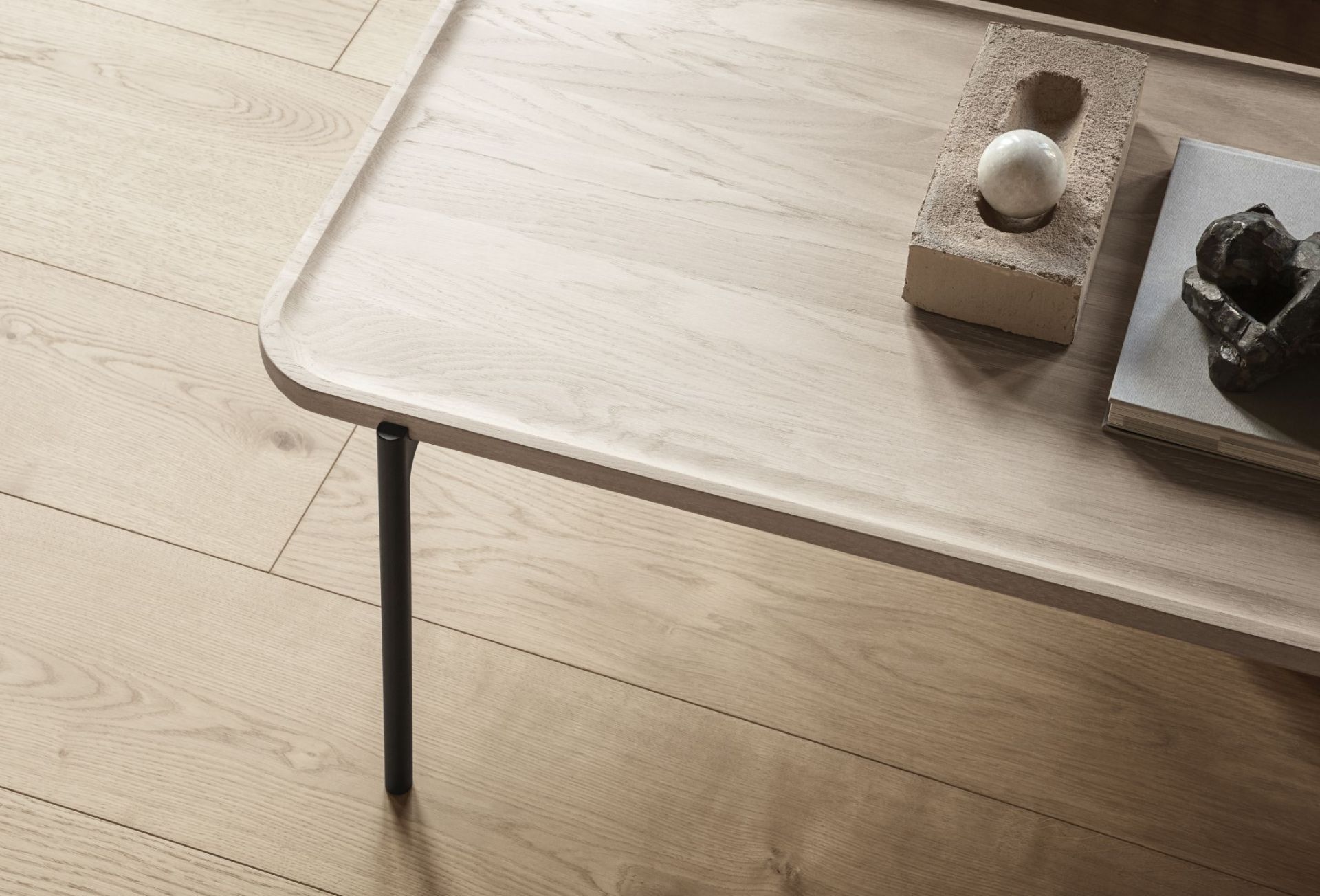 Savoye Tisch Eiche rechteckig - Natur B 120 x H 42 cm Eva Solo