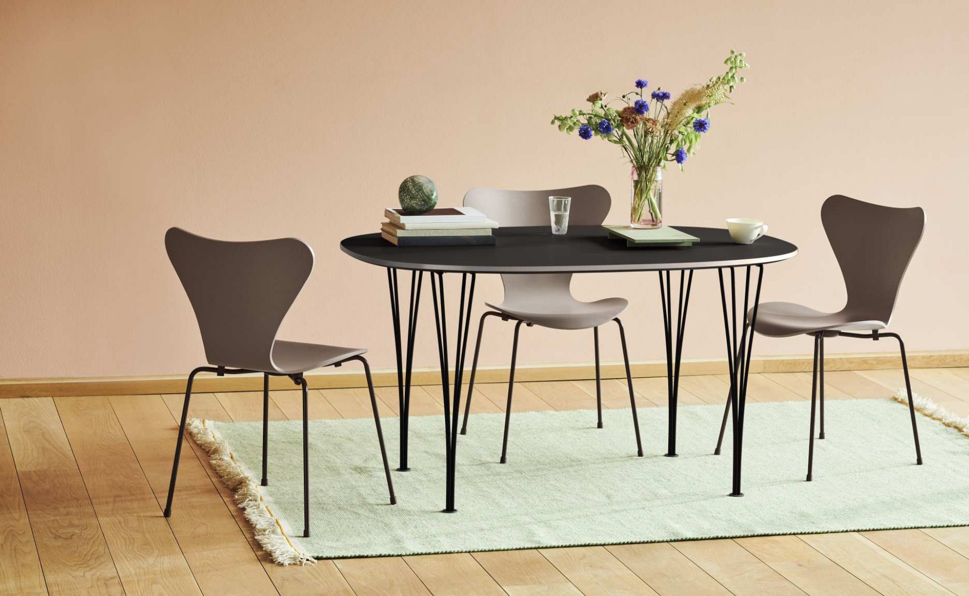 Tischserie Super Elliptisch Ausziehtisch Fritz Hansen