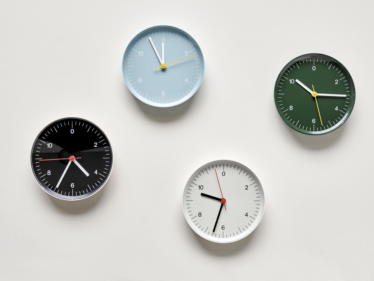 Wall Clock Wanduhr GRÜN Hay EINZELSTÜCK