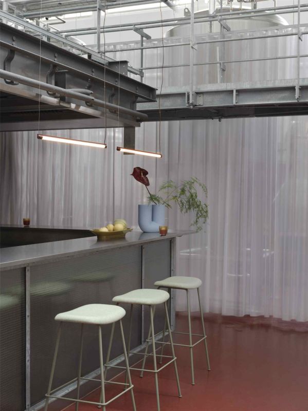 Kink Vase H 26,3 cm Muuto Hellgrün EINZELSTÜCK | Hellgrün | MUUTO 14221