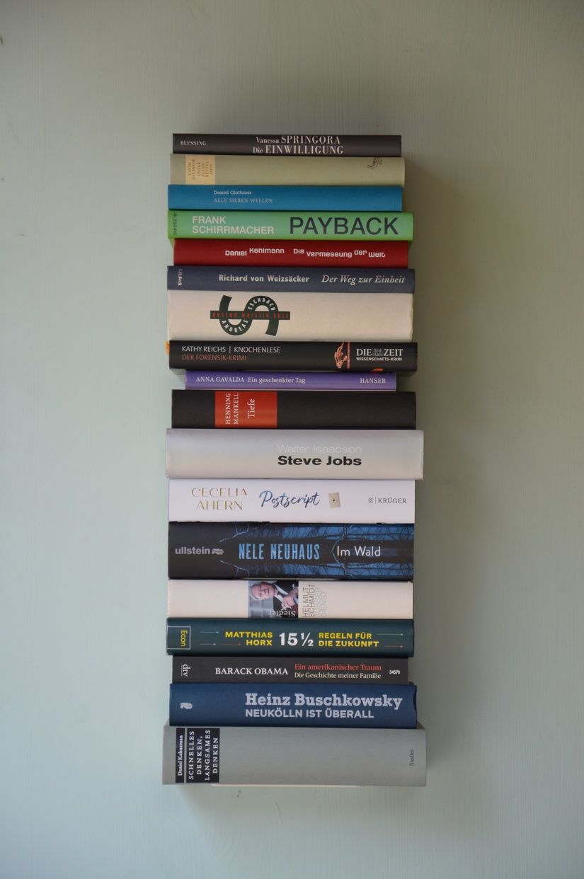 Book Bücherregal Jan Kurtz