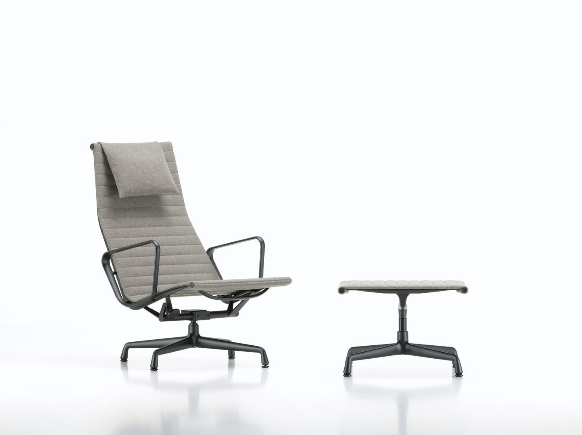 Aluminium Chair EA125 / EA 125 Hocker Vitra