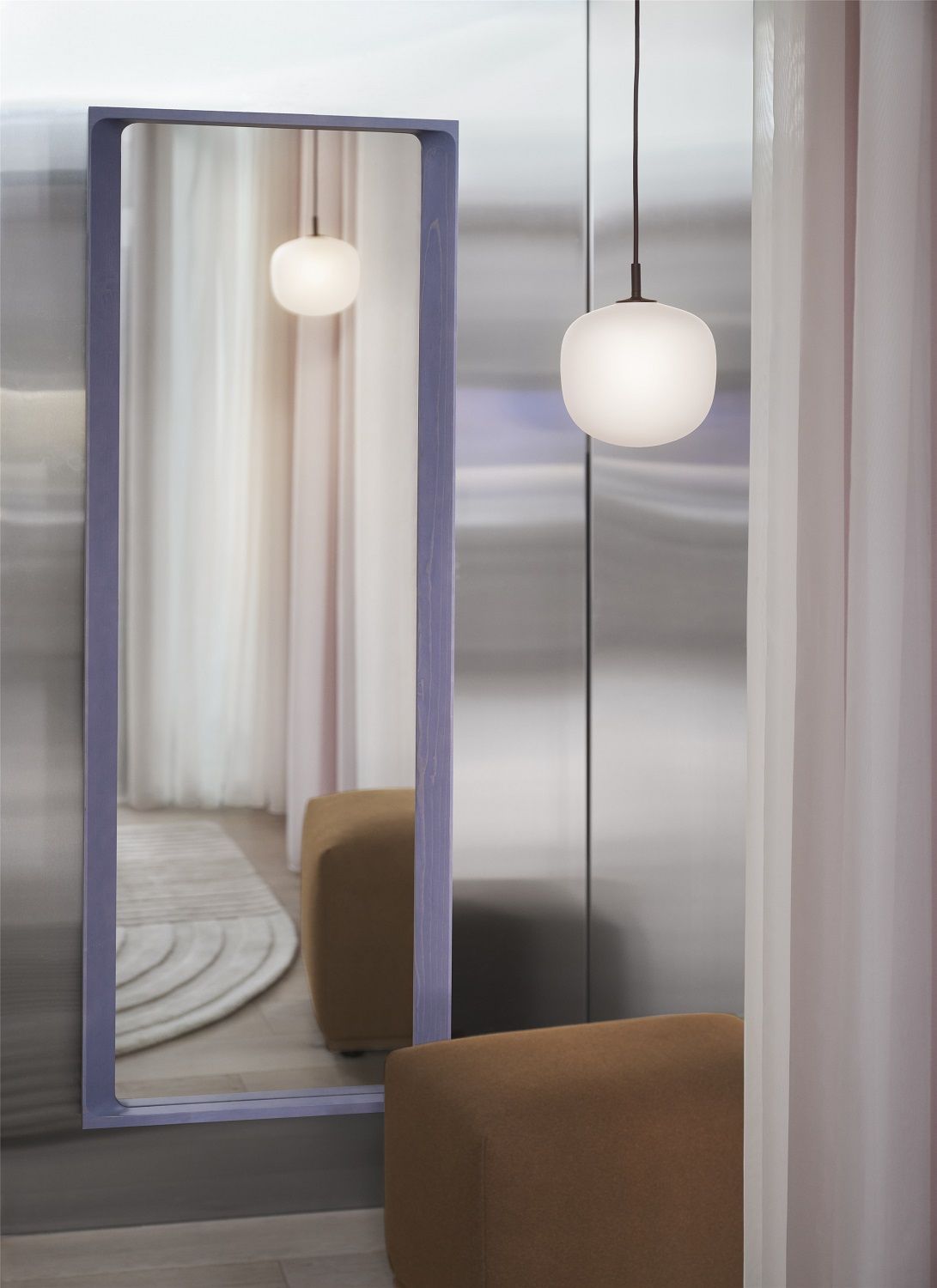 Arced Mirror Spiegel Muuto
