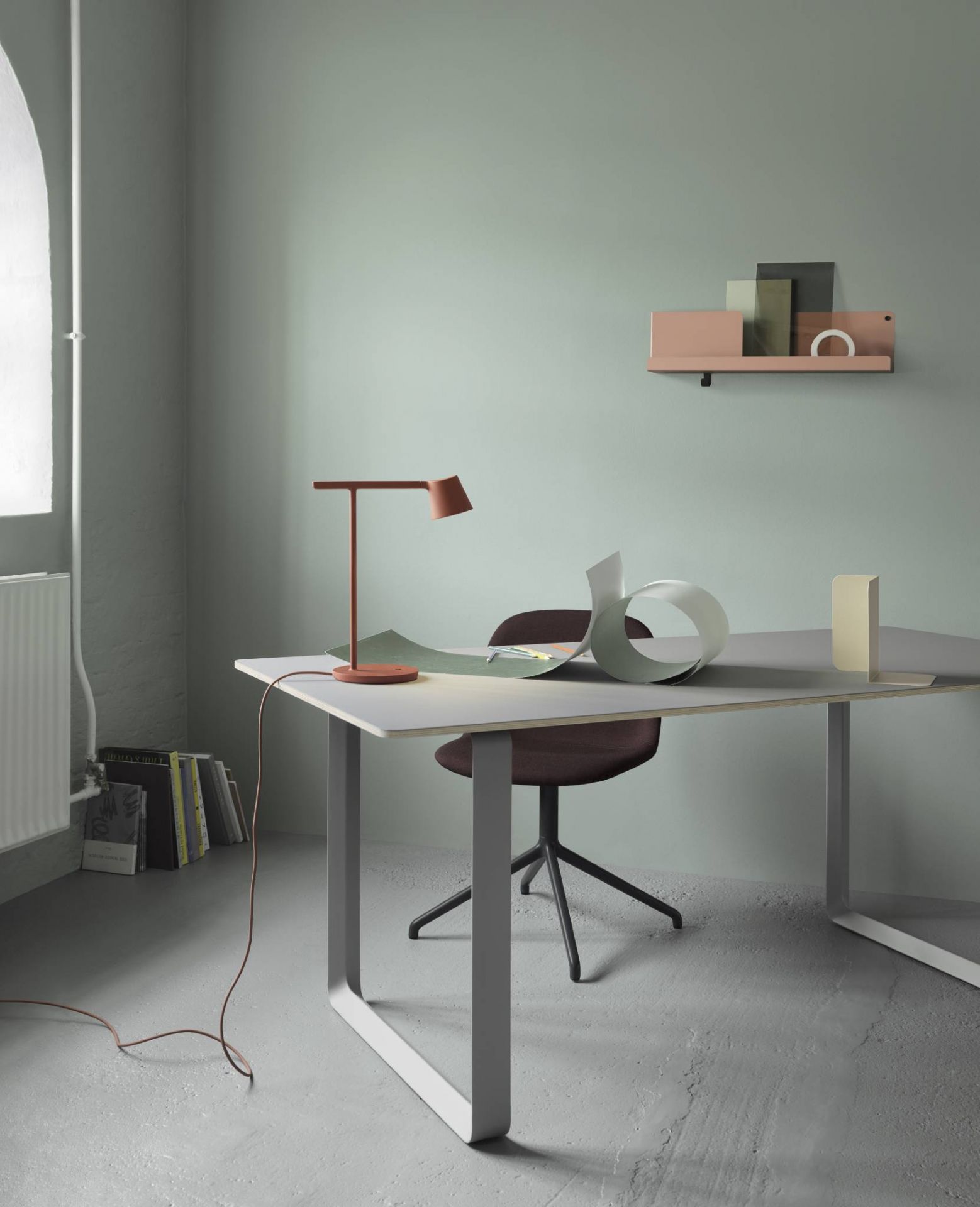 Folded Shelves Regal Muuto