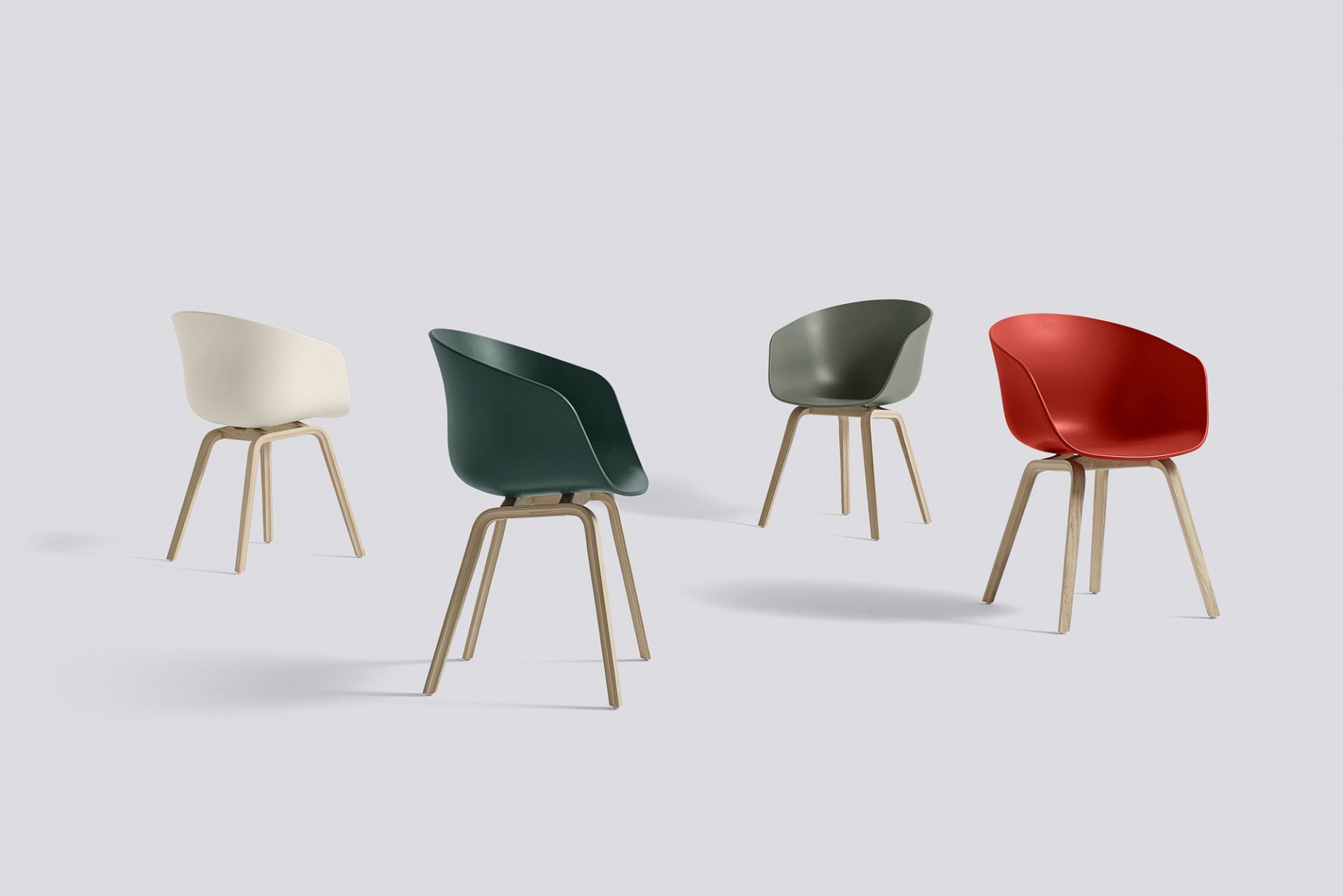 About A Chair AAC22 / AAC 22 Stuhl Hay Eiche matt lackiert - Orange About A Chair AAC22 / AAC 22 Stuhl Hay Eiche matt lackiert - Orange