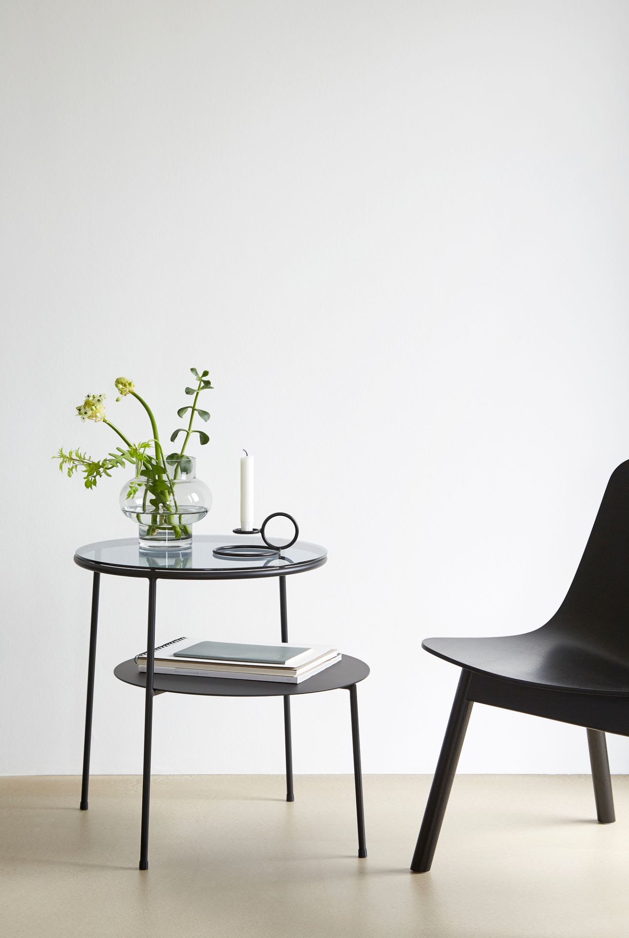 Duo Beistelltisch Schwarz mit Dunklem Rauchglas Woud
