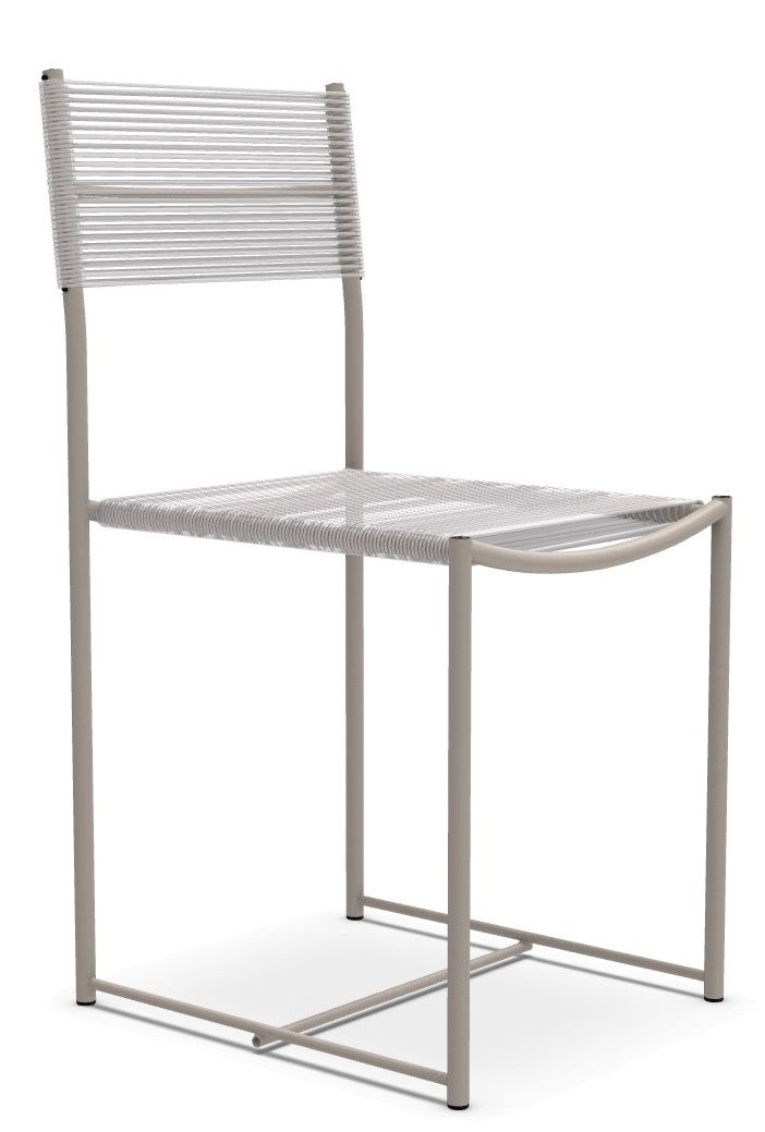 Spaghetti Chair von Alias: Moderner Stuhl mit Stahlrahmen und geflochtener Sitzfläche in Beige.