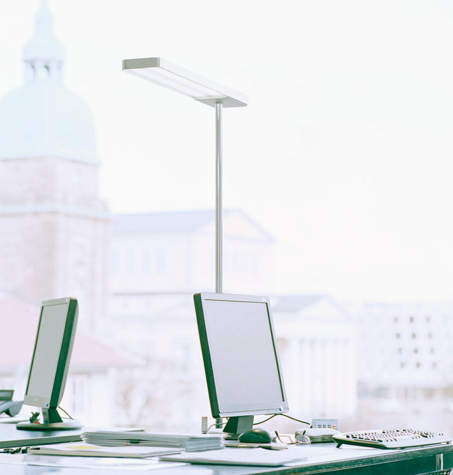 SLICE² Tischleuchte Furniture glanzverchromt Serien Lighting