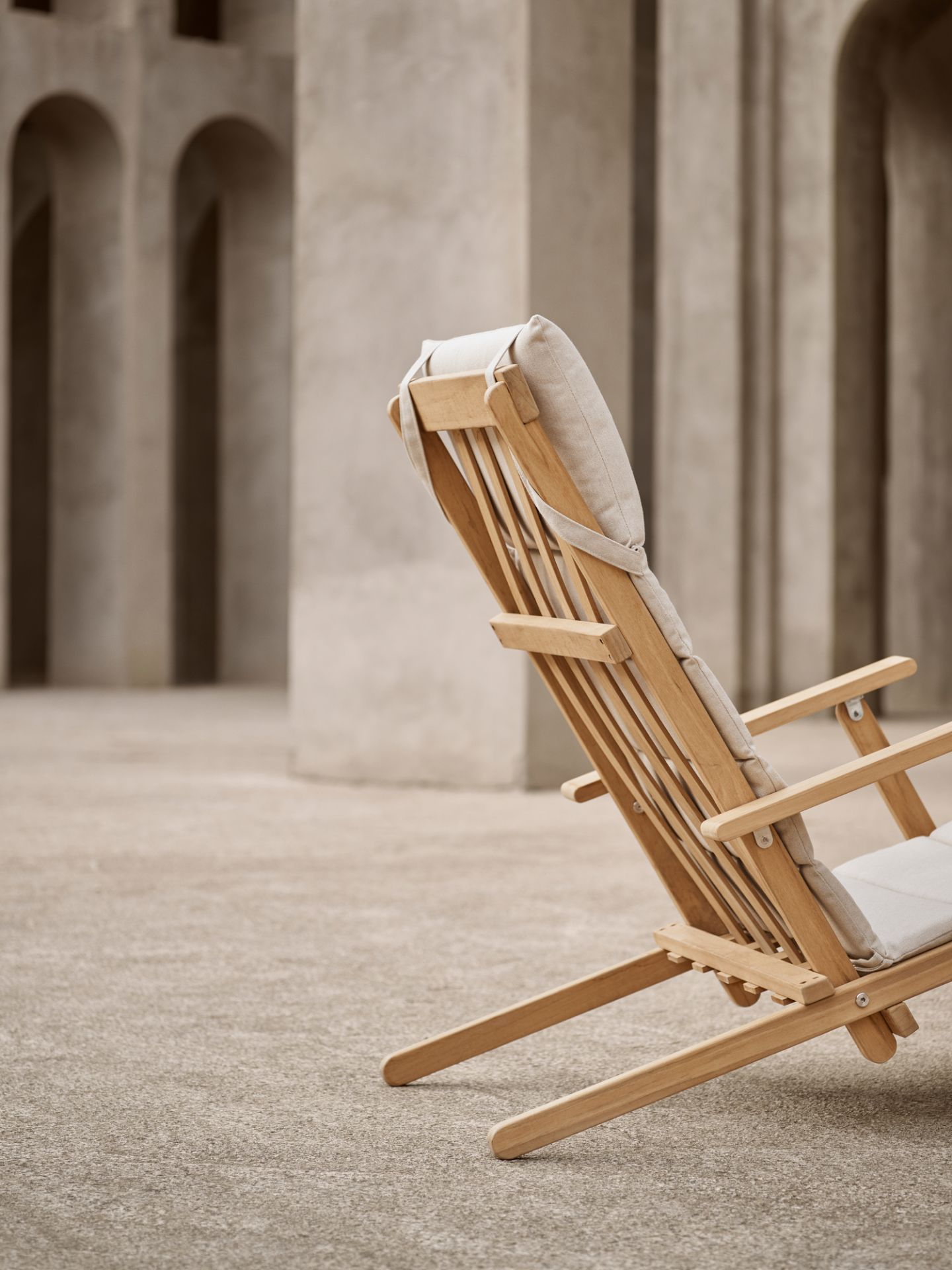 Mogensen Liegestuhl inkl. Kissen Outdoor Carl Hansen & Søn