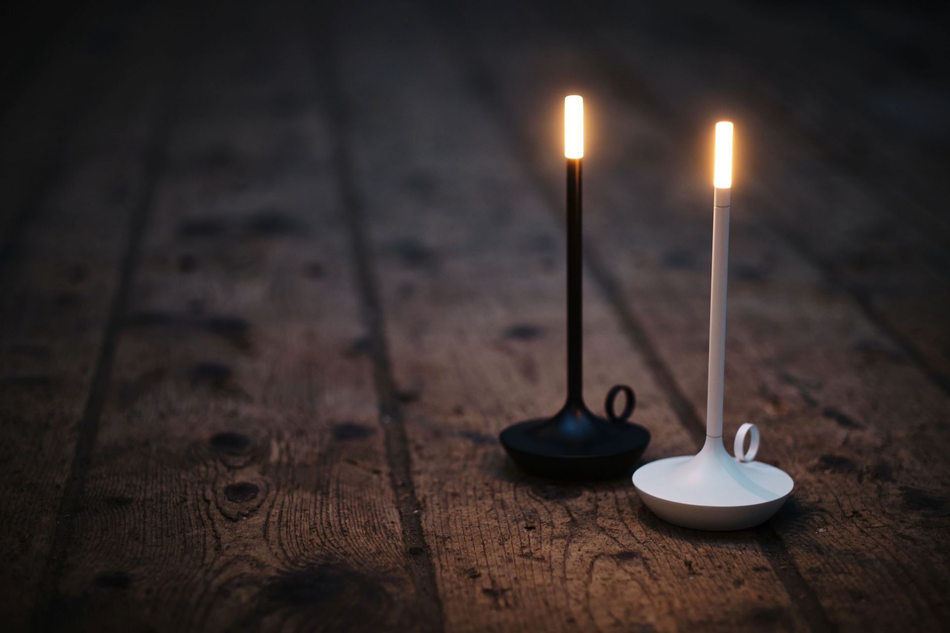 Wick Portable Akkuleuchte / Tischleuchte mit USB weiß Graypants