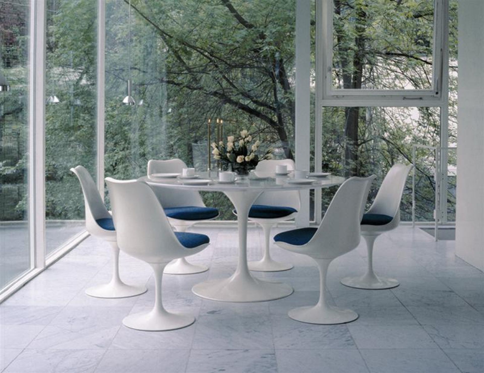 Tulip Chair Stuhl nicht drehbar Knoll International AUSSTELLUNGSSTÜCK