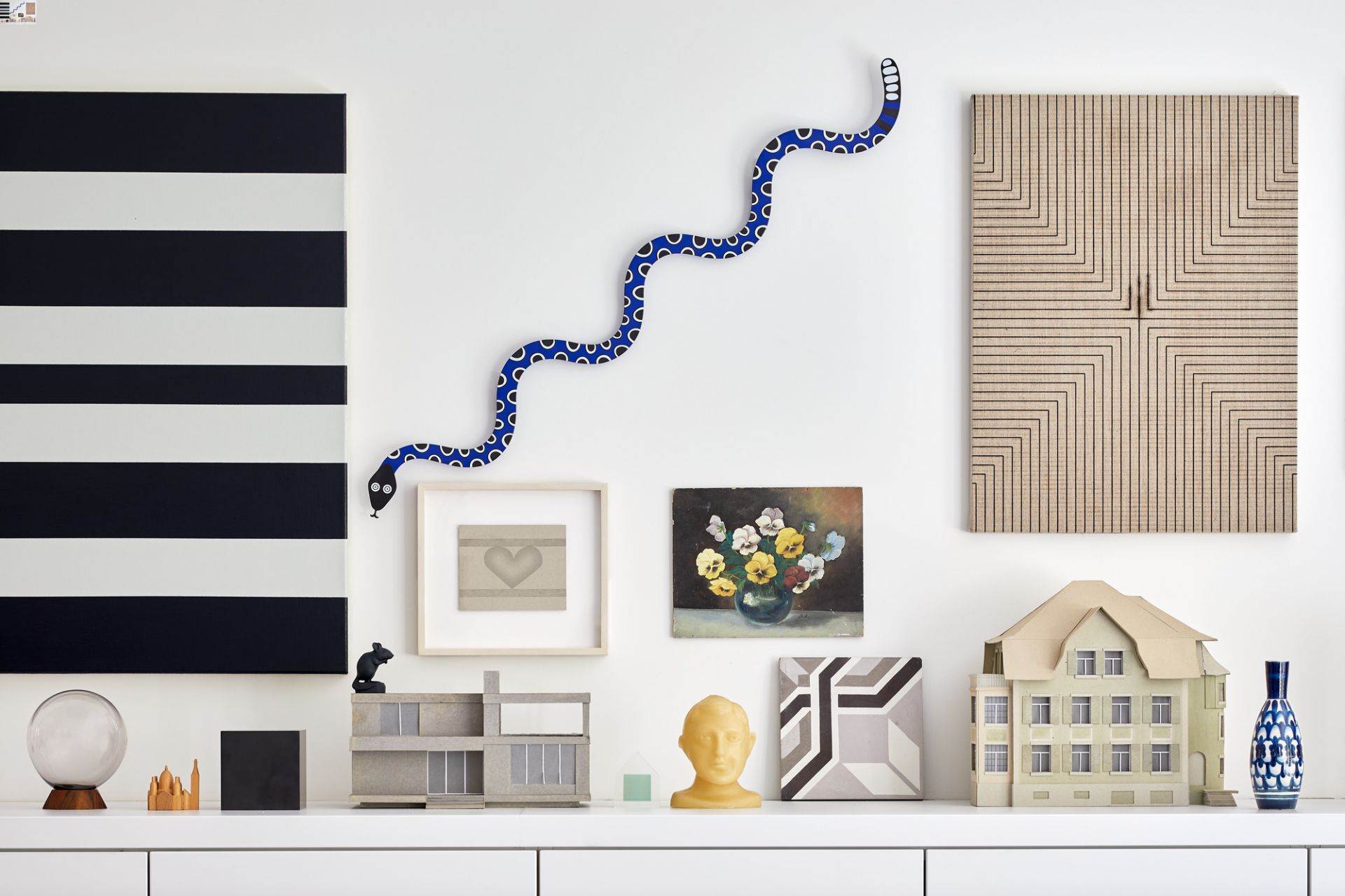 Metal Wall Relief Magic Snake Wandschmuck Vitra