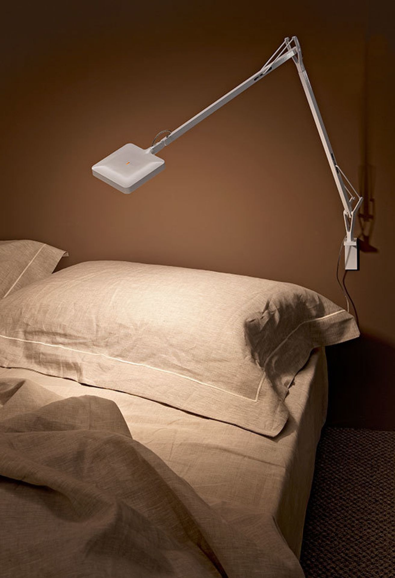 Kelvin LED Wandleuchte Flos