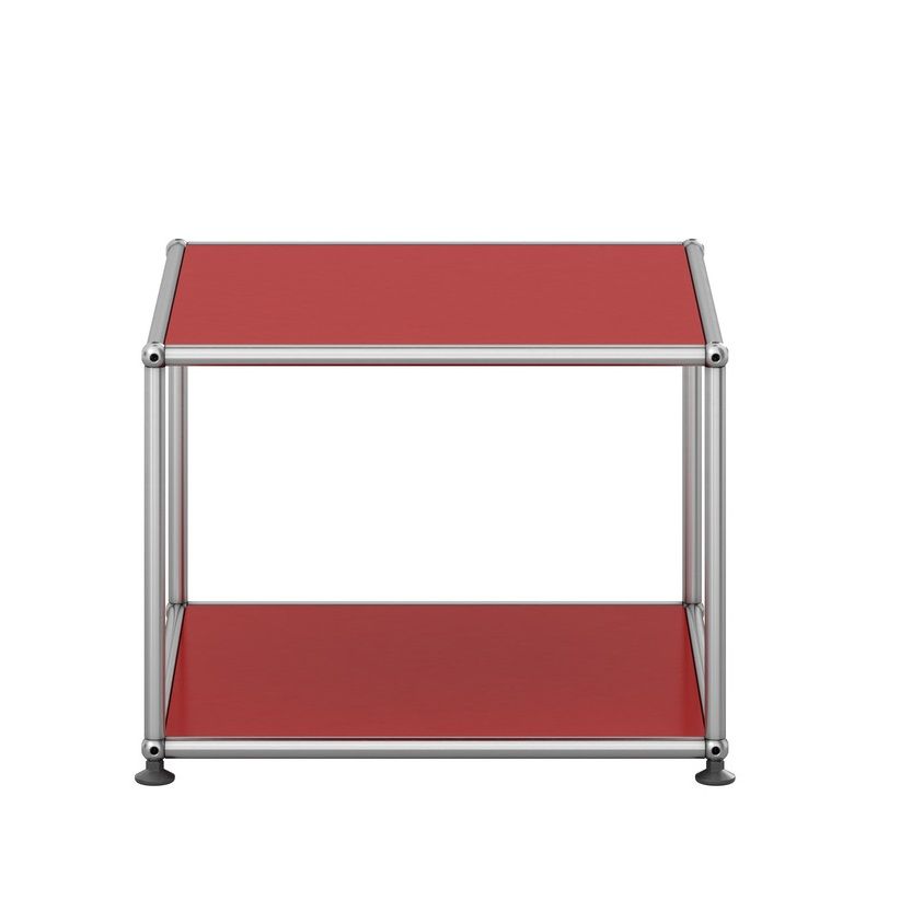 USM Haller Beistelltisch in Rubinrot mit offenem Design und verchromtem Gestell, modernes Möbelstück.