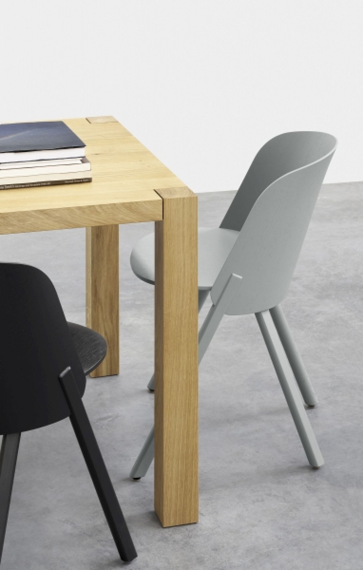 CH05 This Stuhl e15