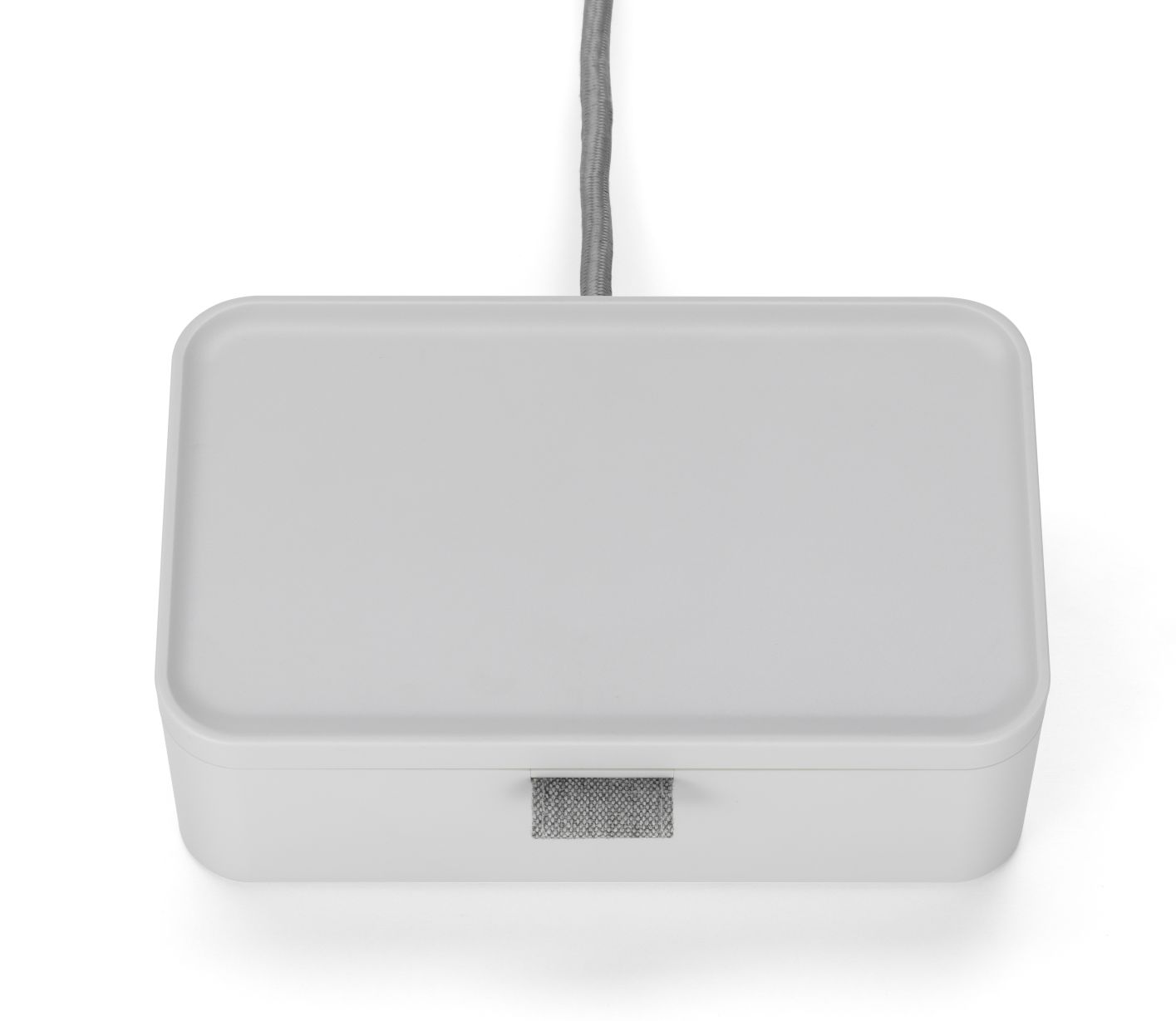 Ampi Wireless Charger und Mehrfachsteckdose Vitra