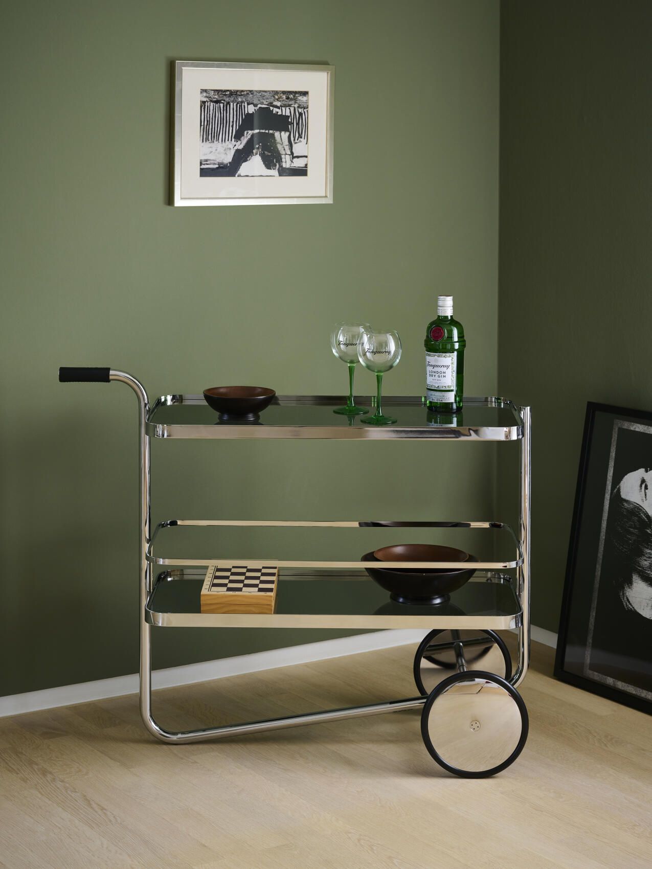 S 179 / S179 Tanqueray Barwagen Thonet 