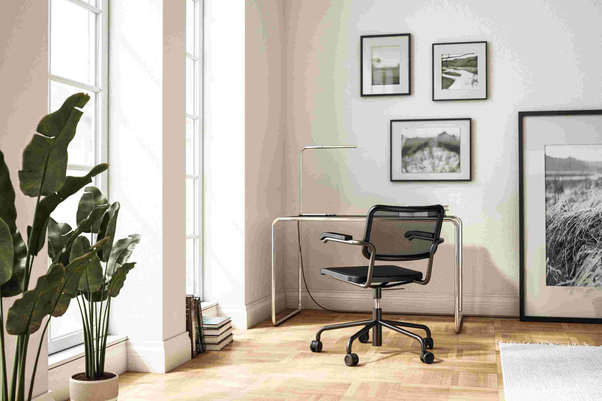 Lum 50 Tischleuchte Thonet-Verchromt