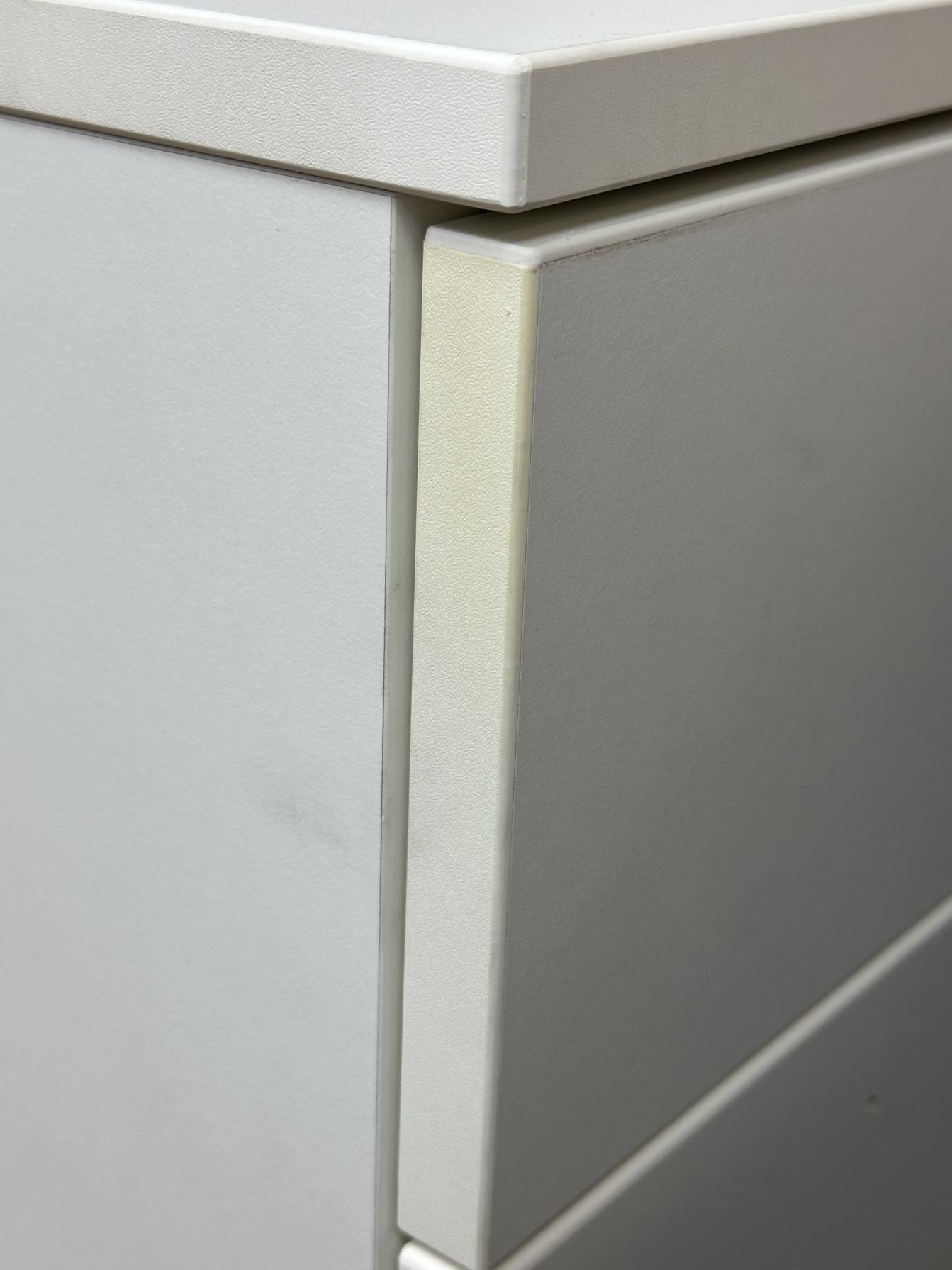 Rollcontainer Pedestal MET Frezza MÄNGELEXEMPLAR